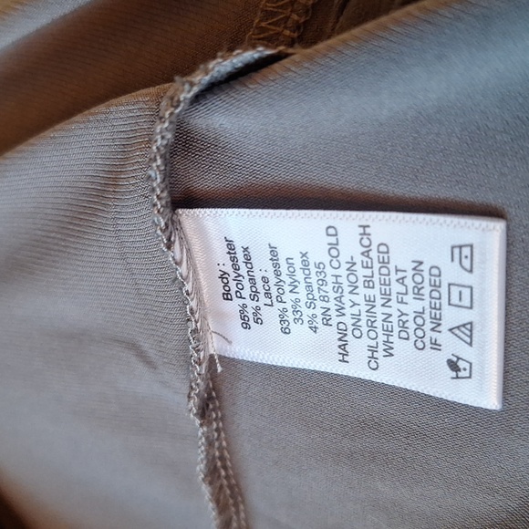 Susan Graver Sage Green Open Style Blazer With Lace Back. Size S - Picture 6 of 7